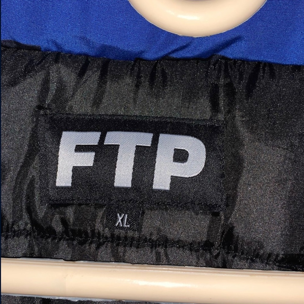 FTP Jumbo Puffer Jacket - Picture 2 of 3